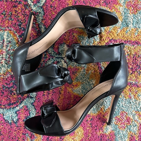🔥BCBGeneration | Women’s black Jessa ankle/bridge bow/strap zip heel pumps, 8.5 - Picture 7 of 16